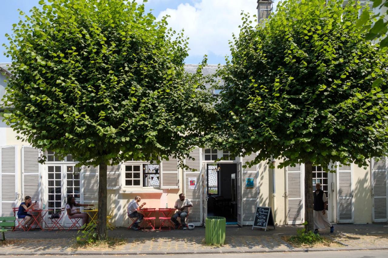 Auberge La Maison Montreau Montreuil  Exteriér fotografie